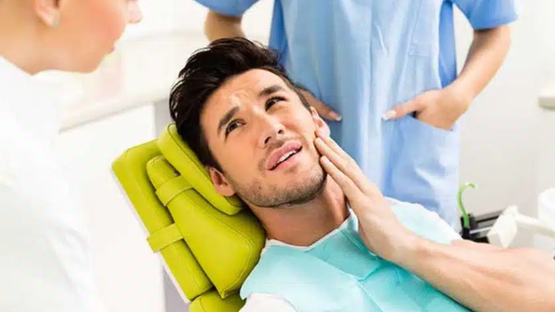 Weekend emergency dental care tools for Langley patients.